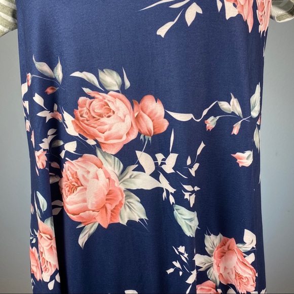 NWOT Navy Blue Floral Tunic Women’s Summer Dress - Picture 5 of 11